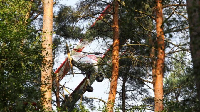 Załoga po odważnym ratunek jest znakomita

