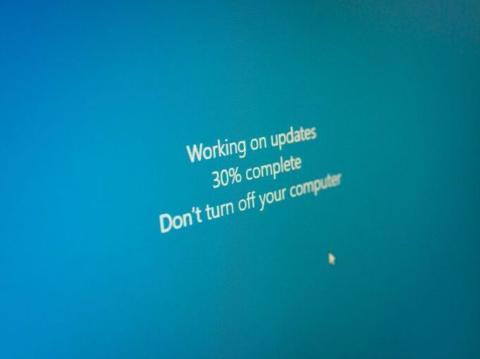 Aktualizacje dla systemu Windows Server 2022 i Windows 10

