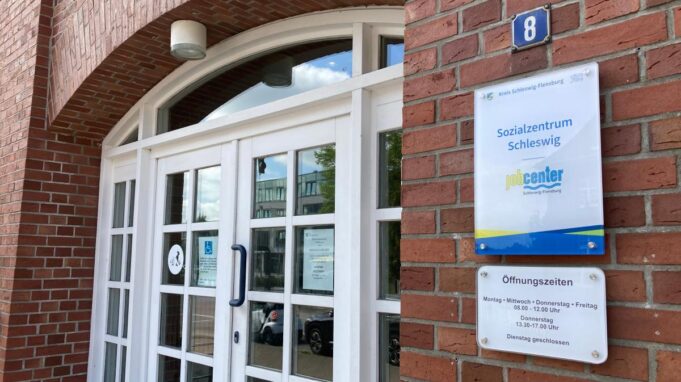 Centrum społeczne Schleswiga: dochodzenie w sprawie oczekiwanego zabójstwa

