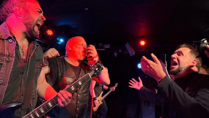Club Death: Jak uratować fanów punk i metalowych w kopalni złota Kassel | Hessenschau.de

