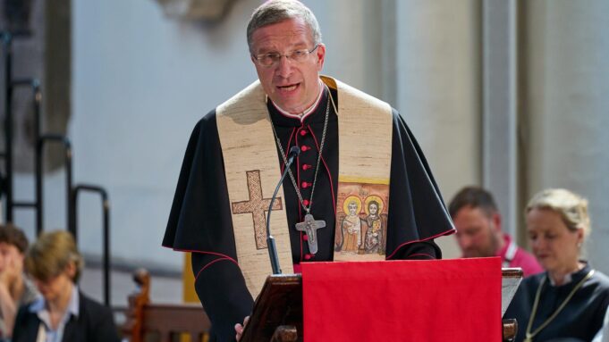 Kościół katolicki: Fulda Bishop spodziewa się ekscytującego raportu o nadużyciach | Hessenschau.de

