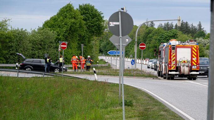 Motor wyzwala straż pożarną na A7

