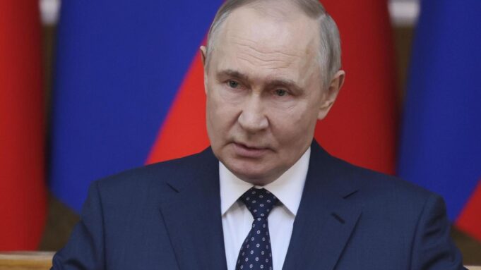 Putin mówi o możliwej broni nuklearnej w filmach propagandowych

