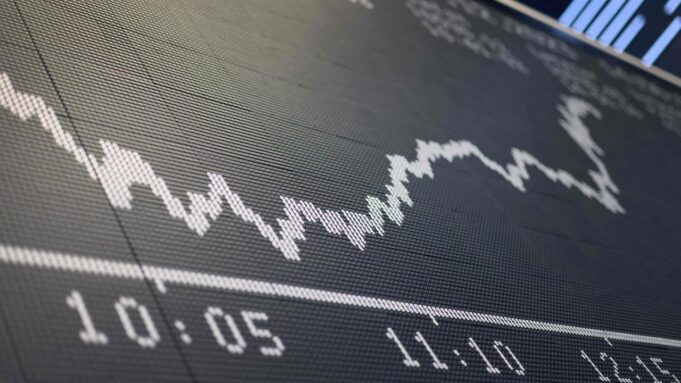 Raport rynkowy: Dax nadal się spotyka

