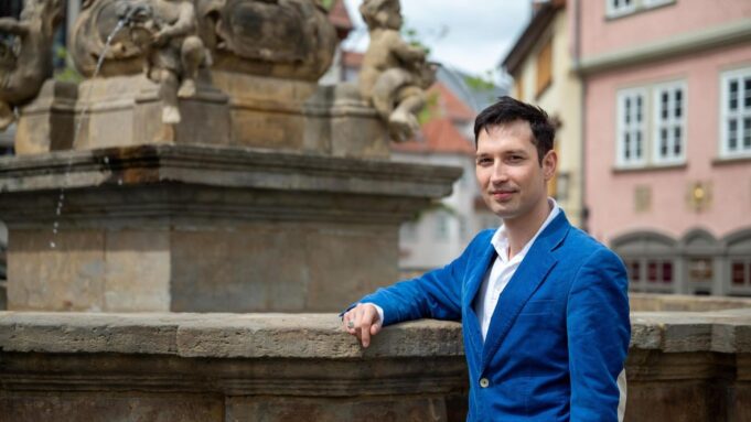 Tańczenie i szepnięcie jednorożca w Gotha Löwen

