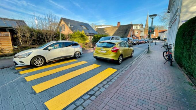 W rezultacie mieszkańcy Lelin cierpieli z powodu zatorów ruchu

