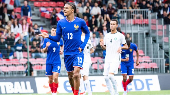 EINTRACHT Frankfurt News Rejestracja: Bahoya Meet U21 debiut | Hessenschau.de

