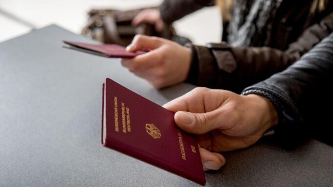 ESTA & VISA - Dlaczego powinieneś usunąć kamerę Trump

