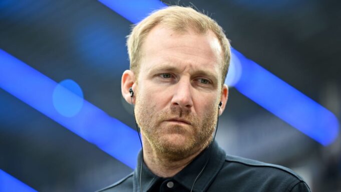 FC Augsburg: Czy Paderborns Weber podąża za Jurendic?

