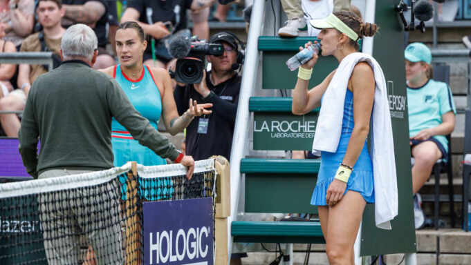 Gra zepsuta: Sabalenka prawie nie rozumie

