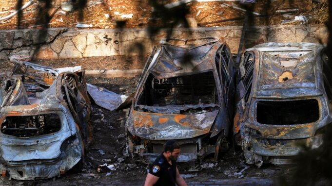 Iran grozi „destrukcyjną reakcją” ++ region Haifa Hard Hit

