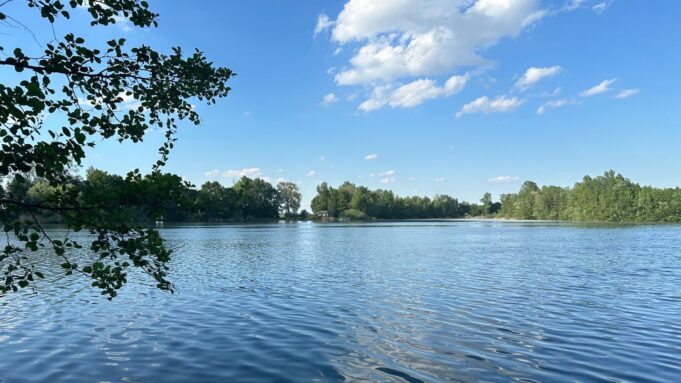Jezioro kąpielowe w Hessen - aktualna temperatura wody | Hessenschau.de

