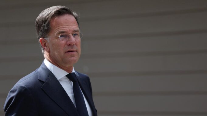 NATO: Rutte donosi o dwóch dziesiątkach organów ścigania

