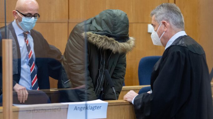 Oczekiwany wyrok w procesie Frankfurta w sprawie domniemanych lekarzy tortur | Hessenschau.de

