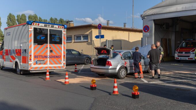 Przesyłanie samochodu pani Cracht w straży pożarnej ➤ Sessen rano: Wiadomości w magazynie | Hessenschau.de

