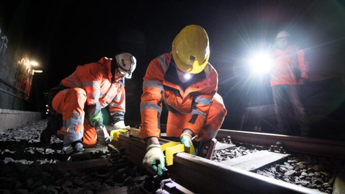 Summer Construction Strona internetowa: Tunel S-Bahn między Frankfurtem a Offenbach został zamknięty | Hessenschau.de

