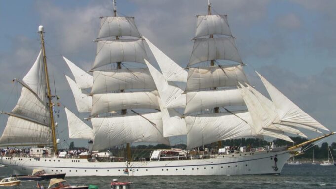 Windjammerparade 2025: „Gorch Fock”

