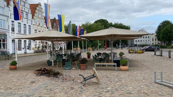 Friedrichstadt sprawdza obszary pieszych po wypadku


