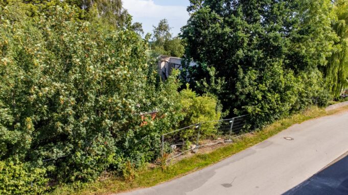 Ruiny ognia w Schwackendorf przed aukcją

